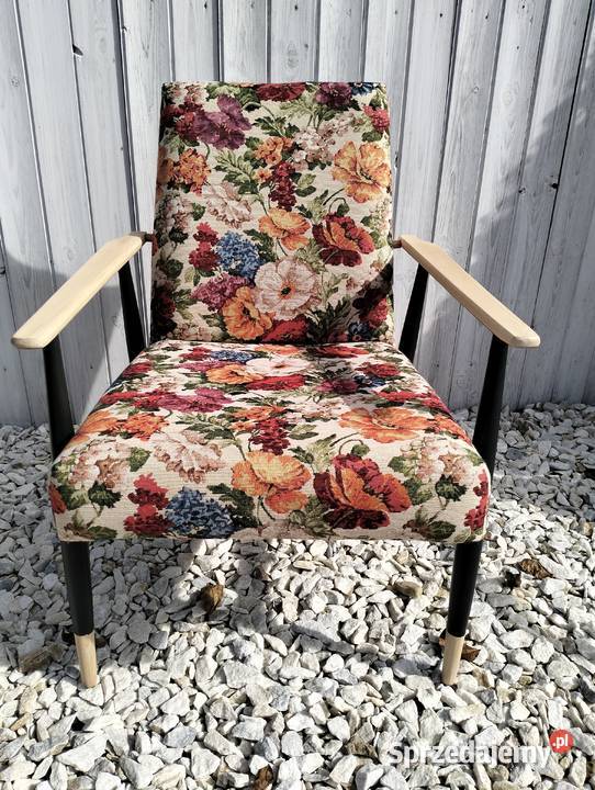 Fotel rumuński mocny zgrabny renowacji vintage Meble Lubrza