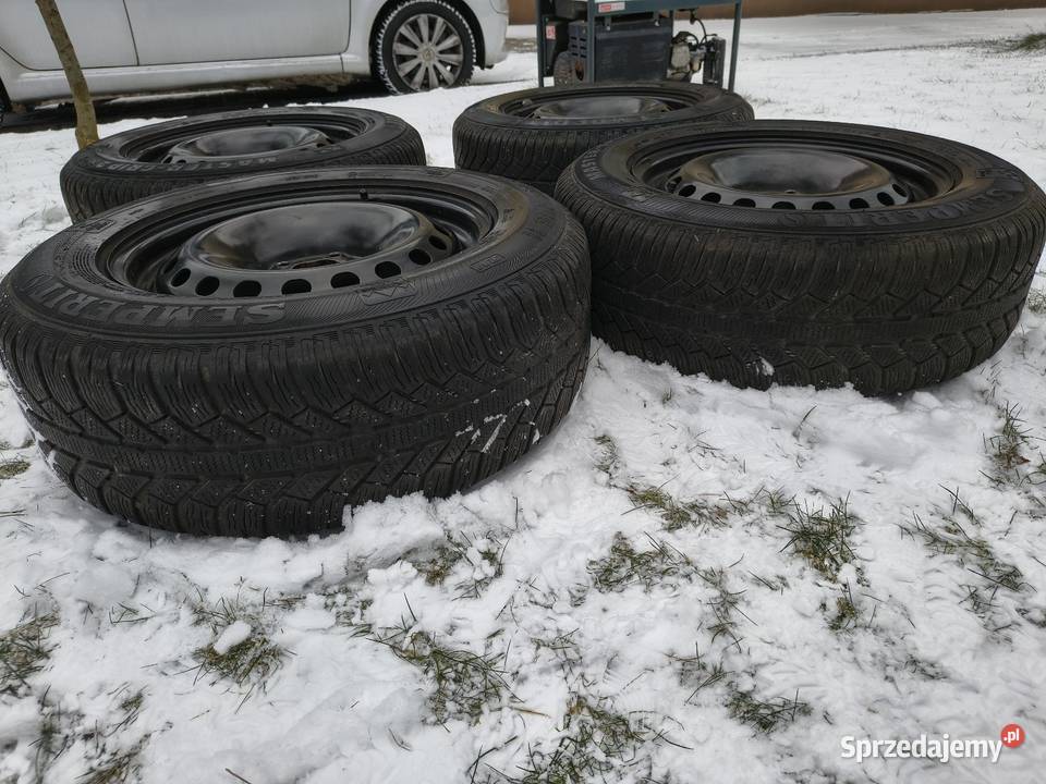 Felgi stalowe R16 Fiat 500X z oponami zimowymi Łańcut