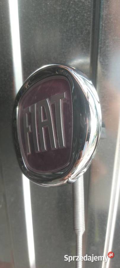 Przycisk otwierania klapy bagażnika Fiat Punto Konin