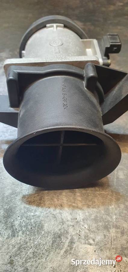 Przepływomierz audi a8 d2 a6 c4 hitachi OE 3pin Radom