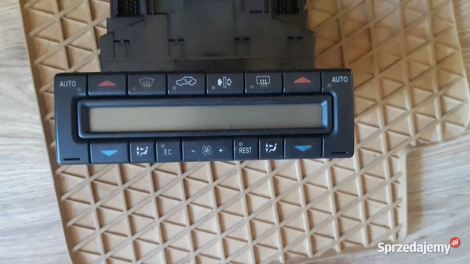 Panel klimatronic mercedes w210 dwie sztuki Rok produkcji 1996 Ostrów Wielkopolski sprzedam