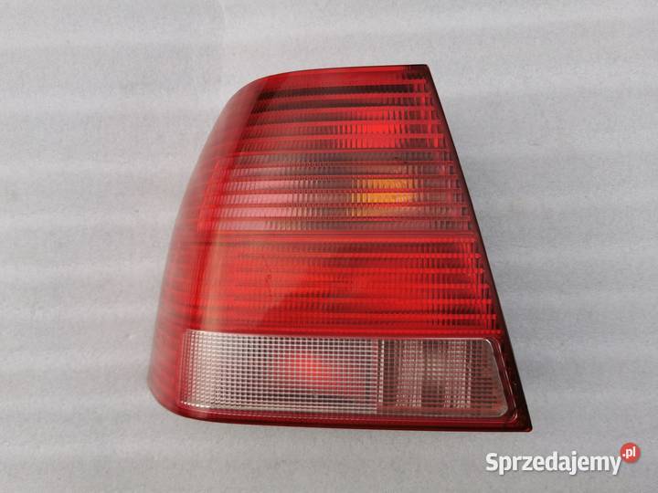 Lampa Lewy Tył Tylna Lewa VW Bora Sedan mazowieckie