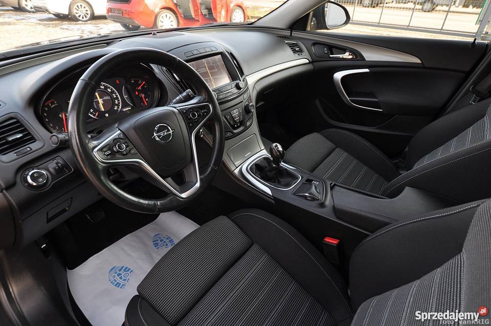 OPEL INSIGNIATurbo benzynaNAVILIFT VAT marża