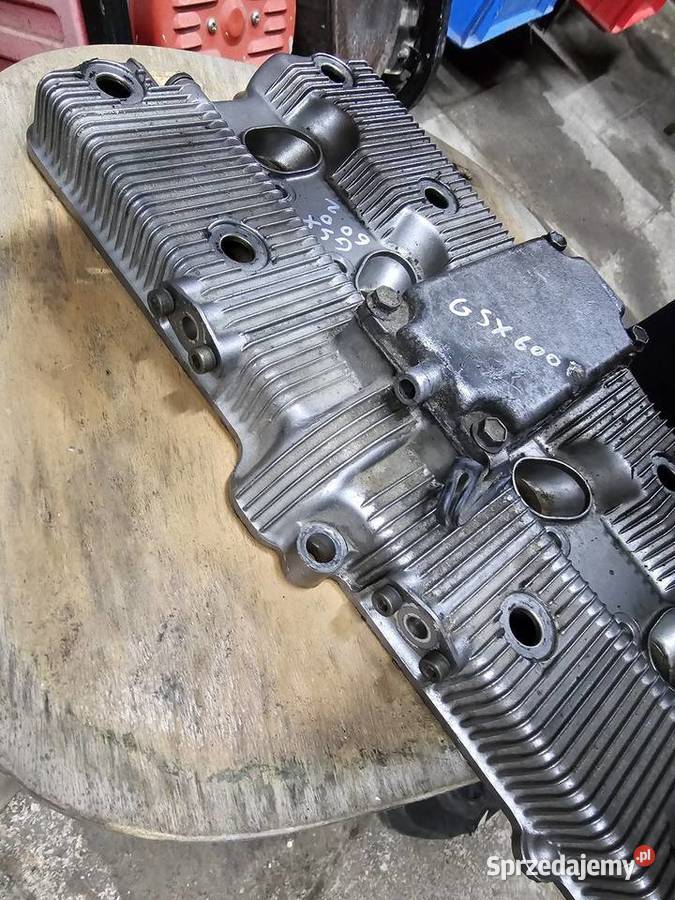 Suzuki GSX 600 f katana pokrywa zaworów zaworowa dolnośląskie Jelenia Góra