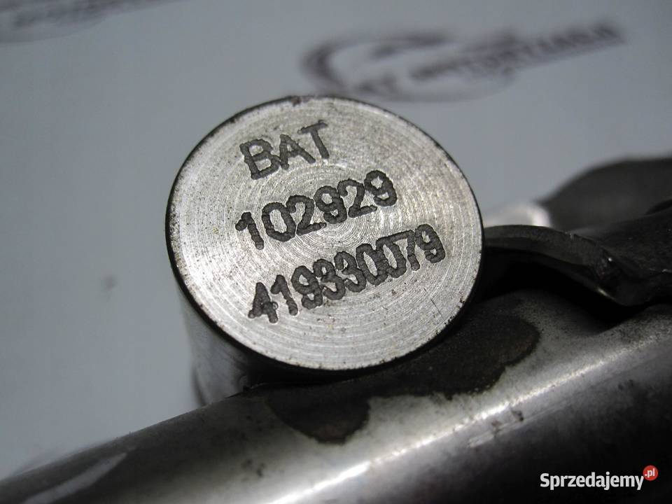 BMW F20 F30 16 B N13B16A 136 listwa wtryskowa Osłony i zaślepki