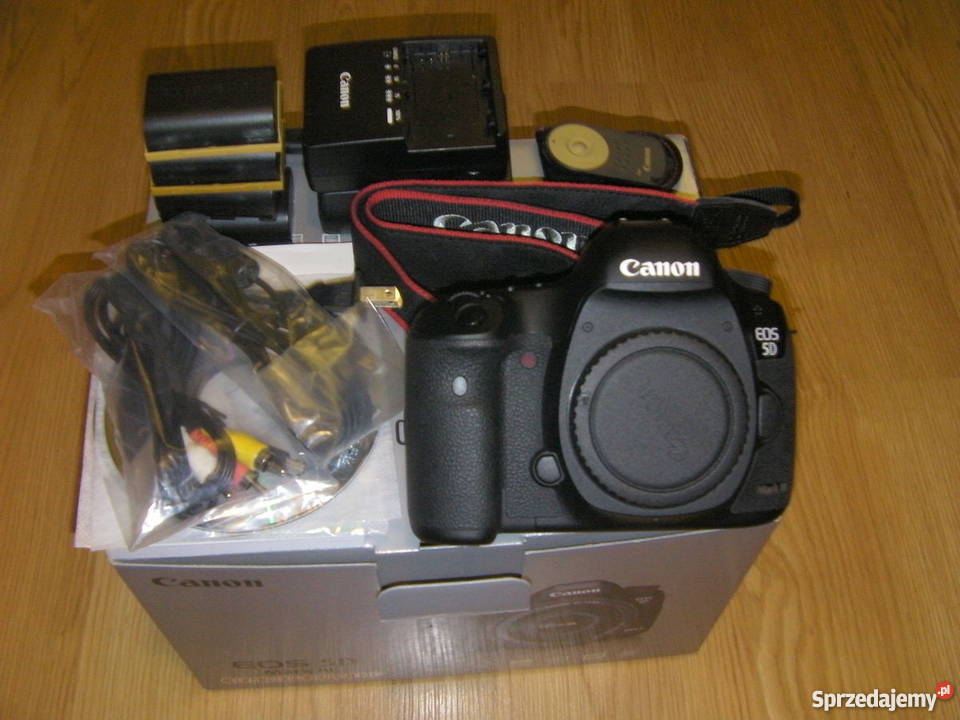Canon EOS 5D Mark III 223 MP Digital SLR Camera Kubłowo Małe sprzedam