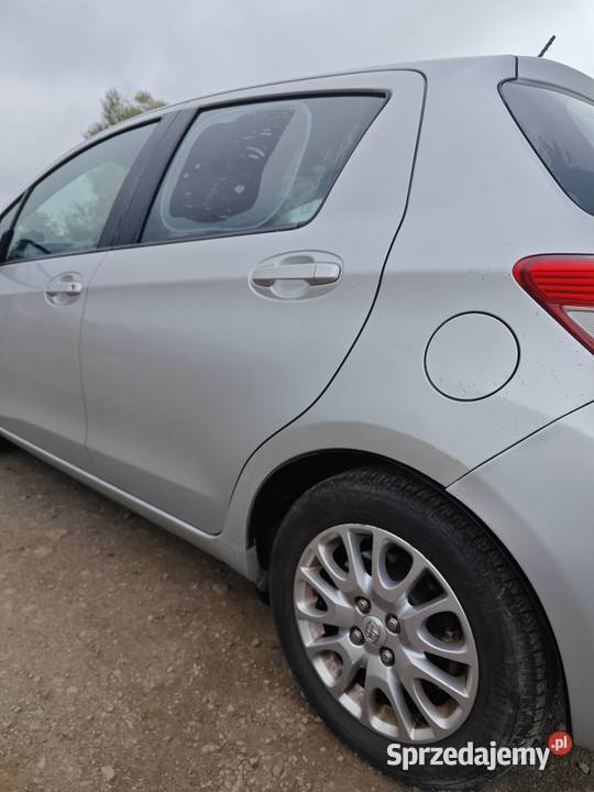 Toyota Yaris III 14 D4D Samochody osobowe Boguszów-Gorce sprzedam