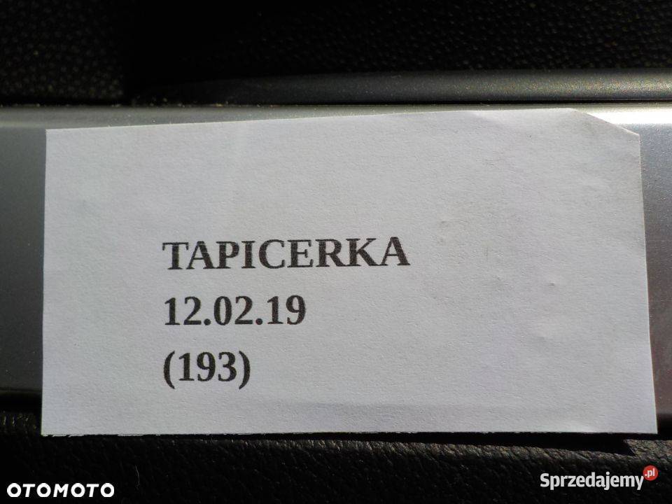 BOCZEK TAPICERKA DRZWI PRAWY LEWY PRZÓD MAZDA Nowy Tomyśl