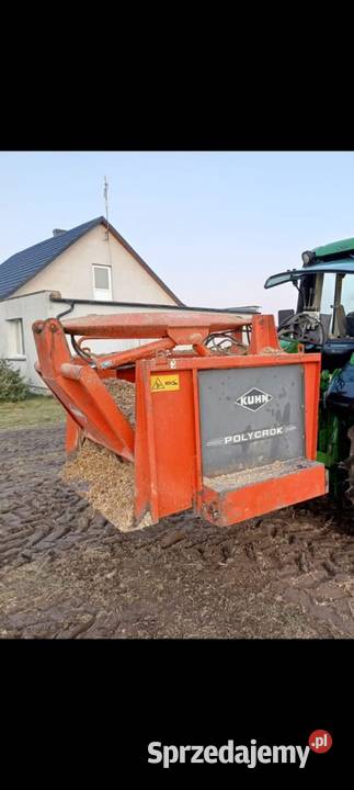 Paszowóz Kuhn Polyrock 2050 wycinak do kukurydzy Łobżenica