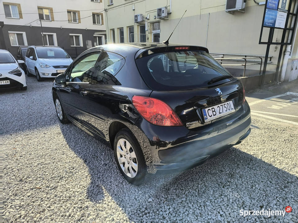 Peugeot 207 Salon 1 właściciel Bezwypadk opony