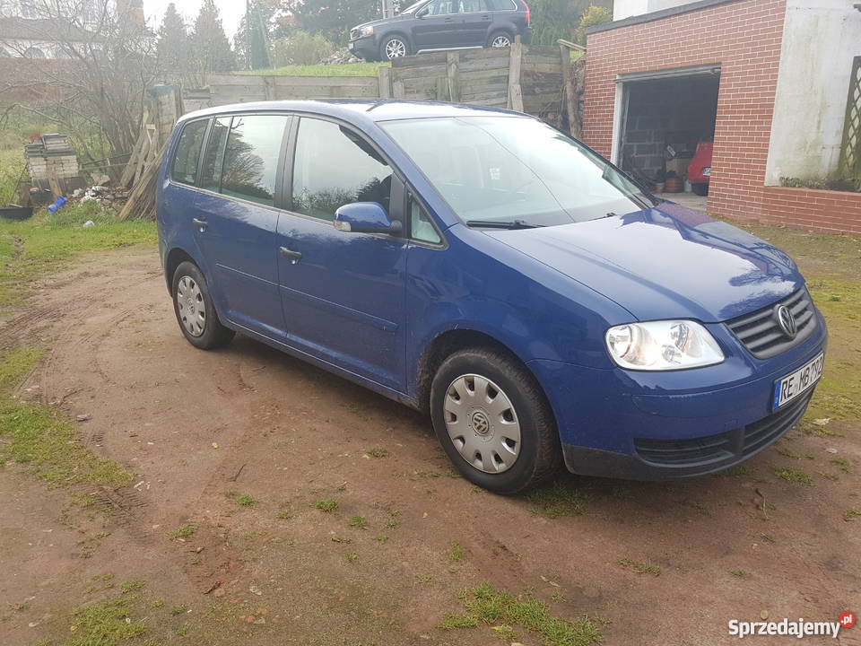 Volkswagen Touran 16 benzyna 7osobowy 4/5 Prabuty
