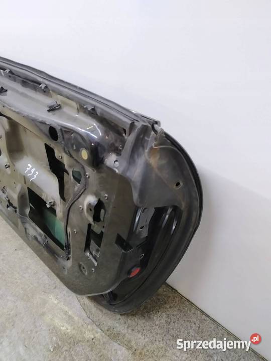 DRZWI PRAWE PRZÓD CZARNE Bmw Seria 6 II 20032010 świętokrzyskie