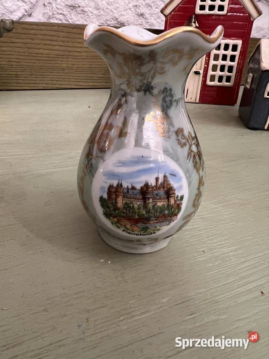 Sygnowany uroczy porcelanowy wazonik Żarki-Letnisko