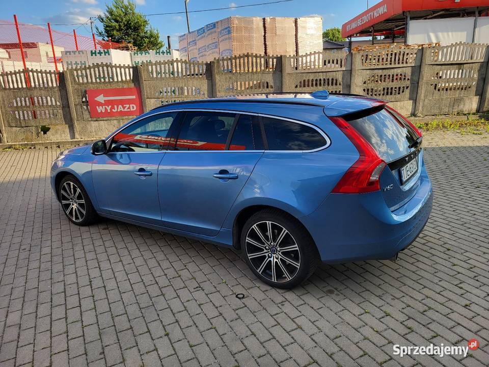 VOLVO V60 D2 MOMENTUM czujnik deszczu
