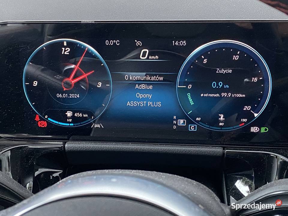 MercedesBenz GLA 180 d AMG Line salon Polska asystent pasa ruchu