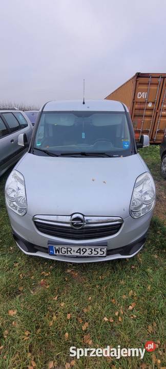 Opel Combo 16 diesel 2012 minivan bez wkładu Konie sprzedam