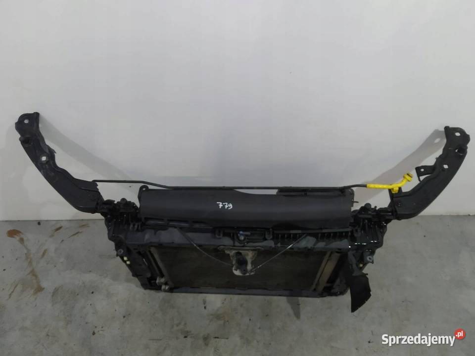 PAS PRZEDNI CHŁODNICA WENTYLATOR 10 TSI 110 Rok produkcji 2021