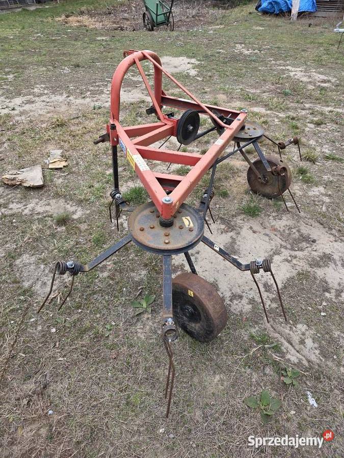 Przetrząsarka karuzelowa pająk Czerwona Wola