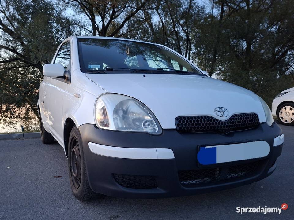 Toyota Yaris I 2004r 13 VVTI