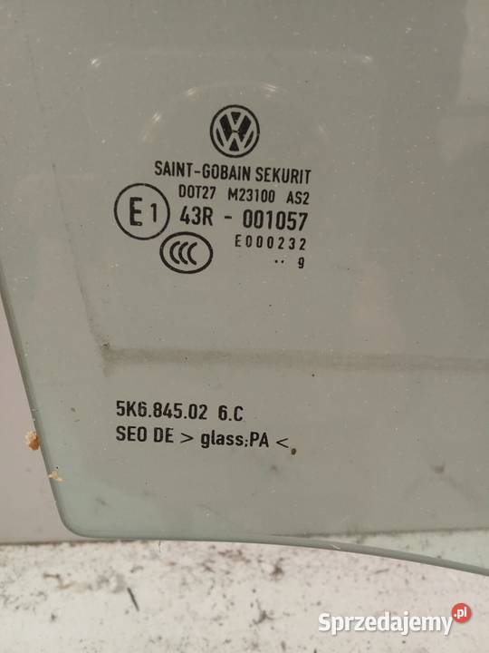 Szyba Drzwi Prawych Tylnych Volkswagen Golf A5