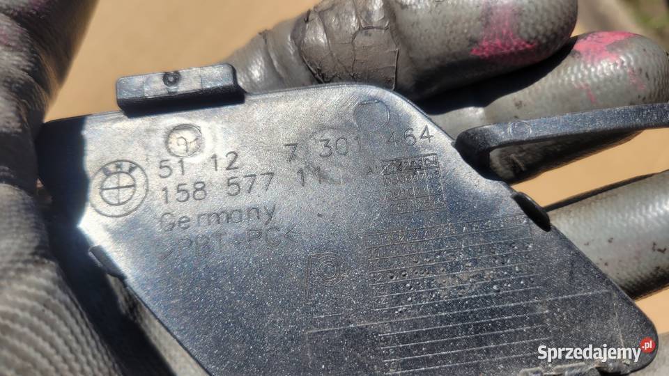 BMW F30 2011 ZAŚLEPKA HAKA ZDERZAKA TYŁ Pozostałe