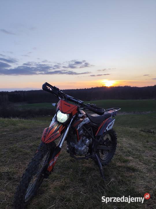 Sprzedam asix defender 250 Wąbrzeźno