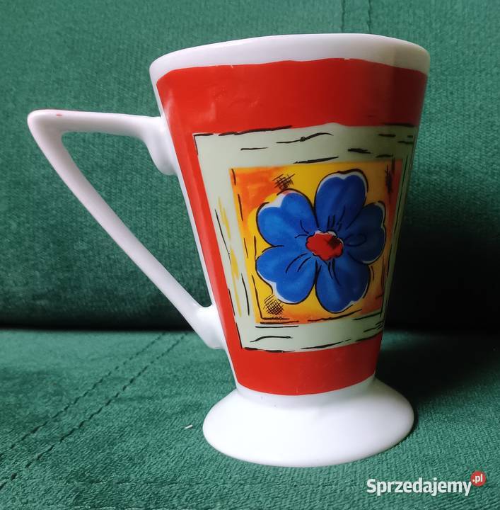 Ceramiczny kubek w kwiaty na nóżce retro vintage Zbylitowska Góra