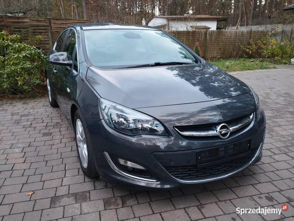 Opel Astra J 17 CDTI 110 nieuszkodzony Wielgolas Brzeziński