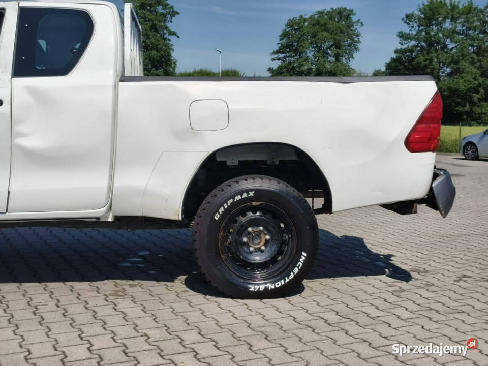 Toyota Hilux 4x4 24 d4d 150 klimatyzacja pick up uszkodzony Kęty sprzedam