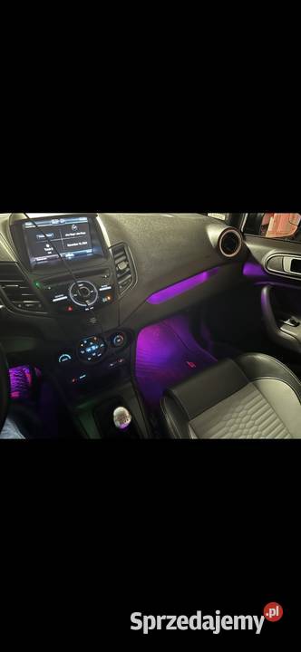 Ford Fiesta ST 200 koni Rok produkcji 2015 Reda