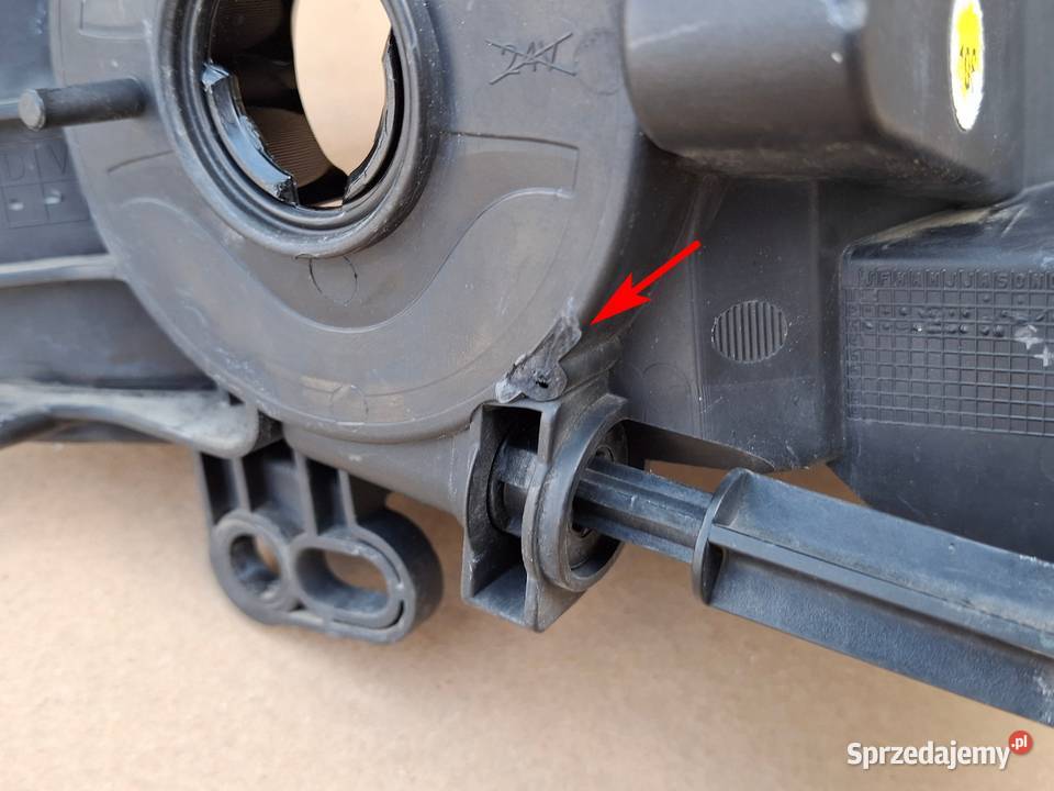 AUDI A3 8V HALOGEN LEWY LAMPA PRZECIWMGIELNA Bieleń