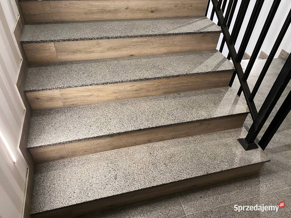 płytki kamienne schodowe schody kamień 150x33