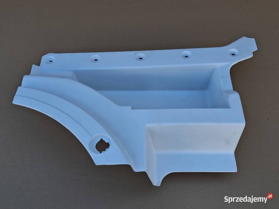 MAN TGX TG3 STOPNICA PRAWA OBUDOWA STOPNIA Bieleń