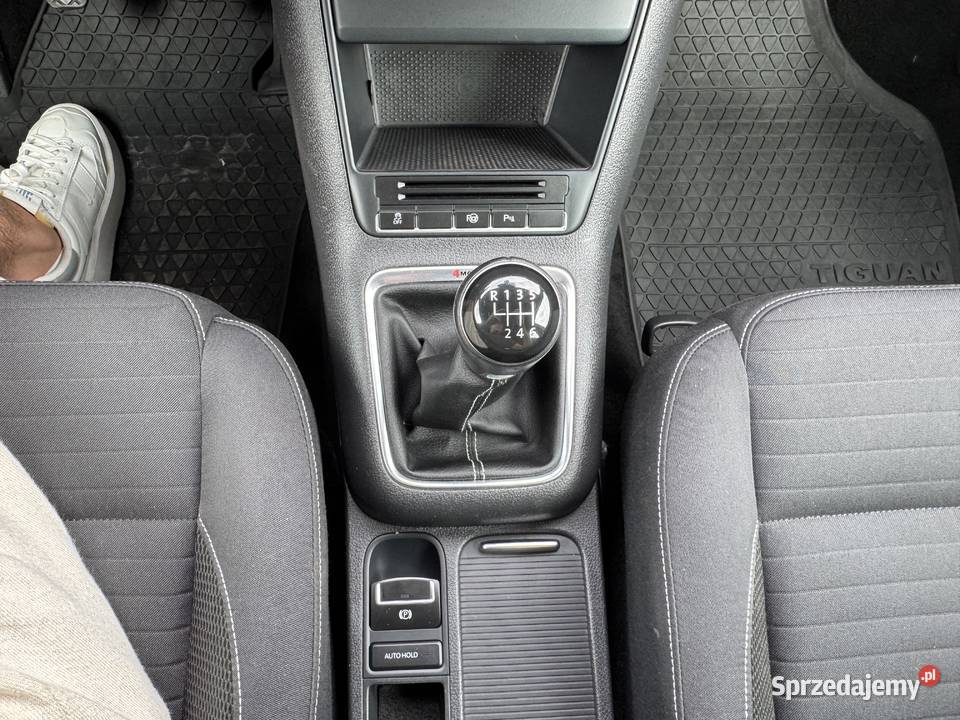 VW Tiguan 14 BENZYNA 4x4 Klimatronik Nawigacja centralny zamek