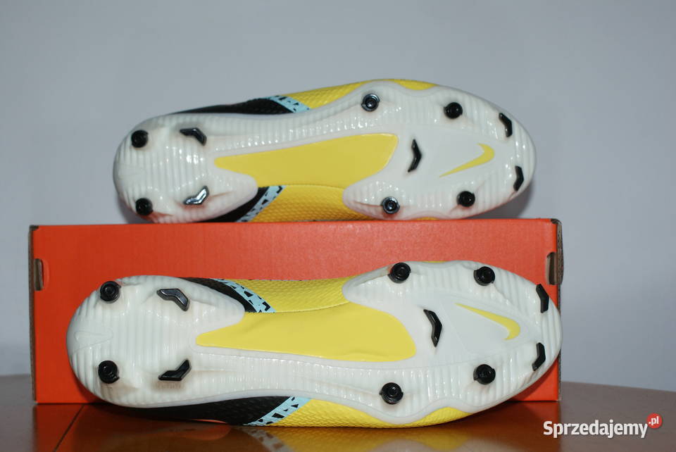 BUTY KORKI NIKE PHANTOM GT2 ACADEMY FGMG 425 Sport i Wypoczynek Toruń