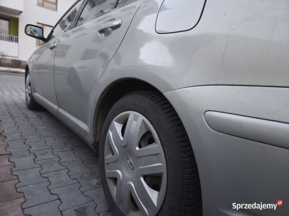 Toyota Avensis T25 18 VVTi sedan klimatyzacja Grodzisk Mazowiecki