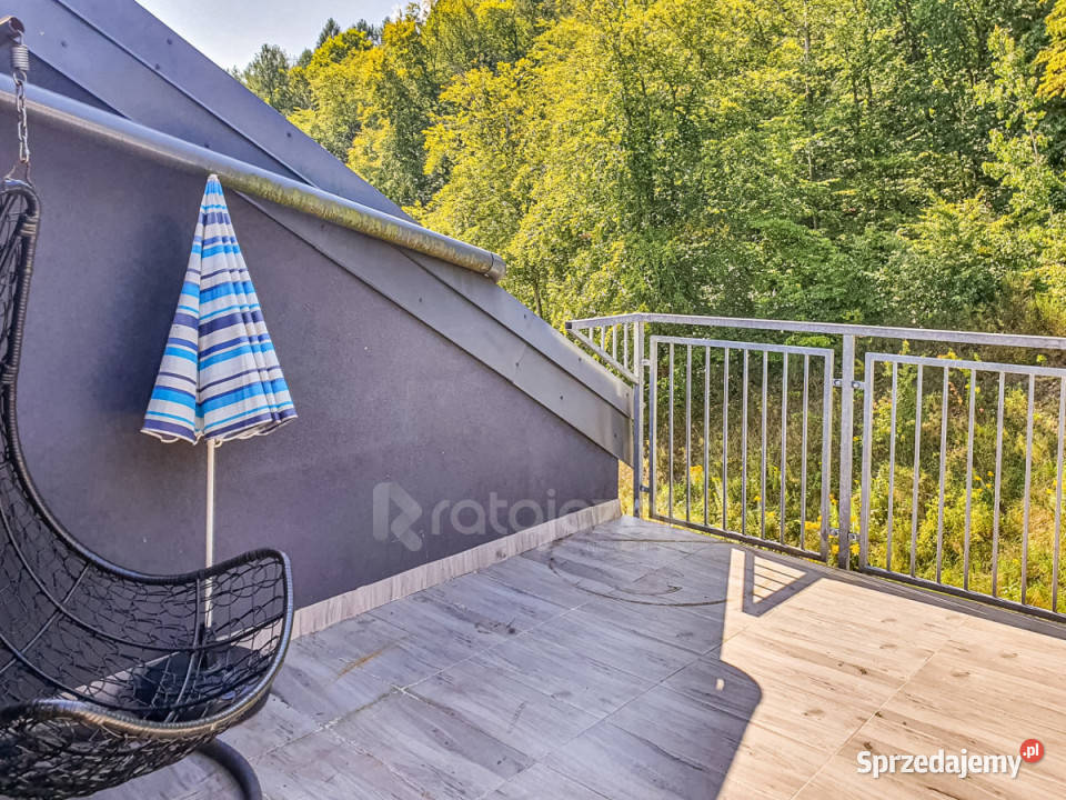 sprzedaży mieszkania 678m2 4pok Reda