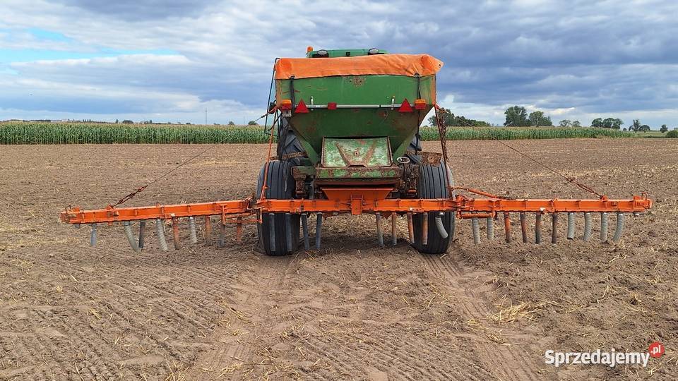 Rozsiewacz do wapna wapniarka bredal amazone zg Rozsiewacze nawozów Chełmce