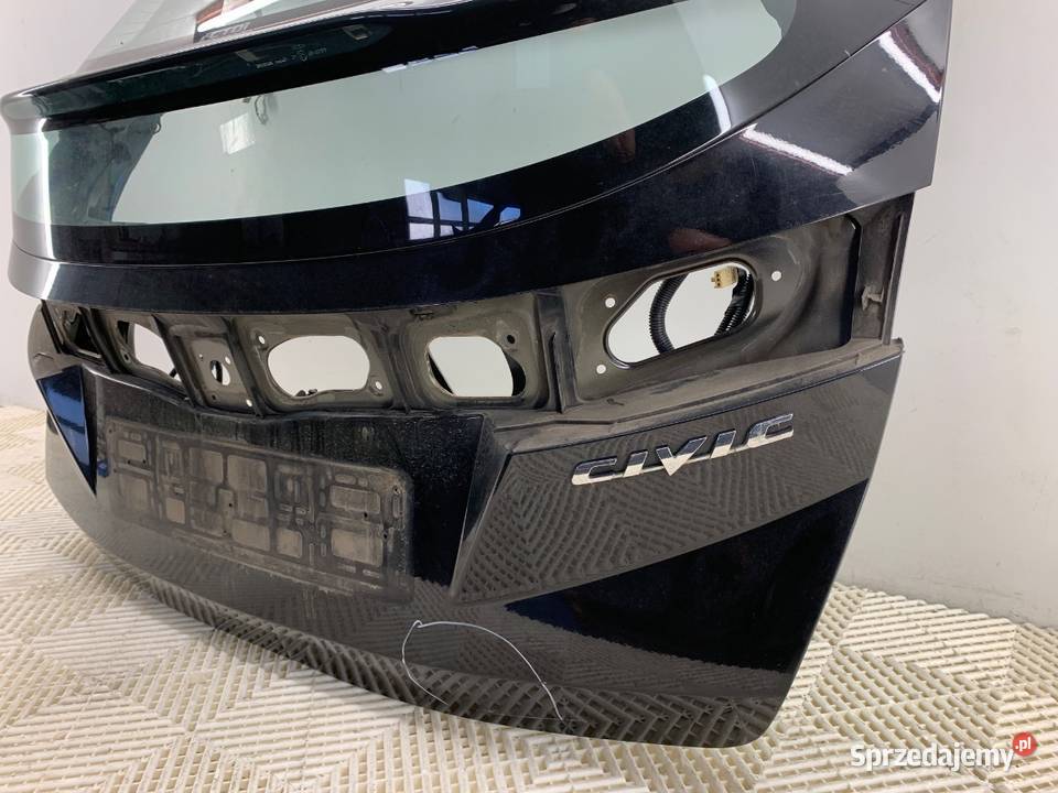 KLAPA TYŁ HONDA CIVIC VIII Hatchback CZARNY