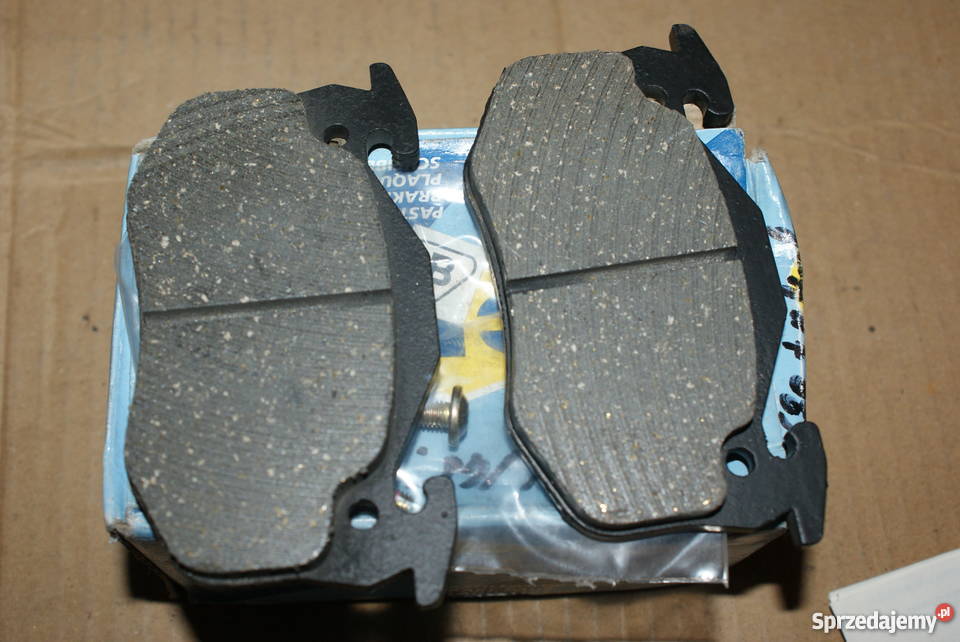 KLOCKI HAMULC CITROEN SAXOXSARAZX TYŁ Zestaw Białobrzegi