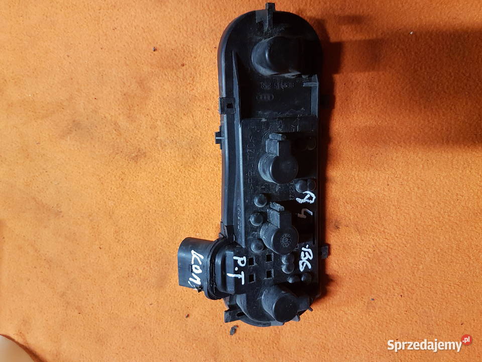 AUDI A4 B6 AVANT KOMBI WKLAD LAMPY TYL PRAWY Turek