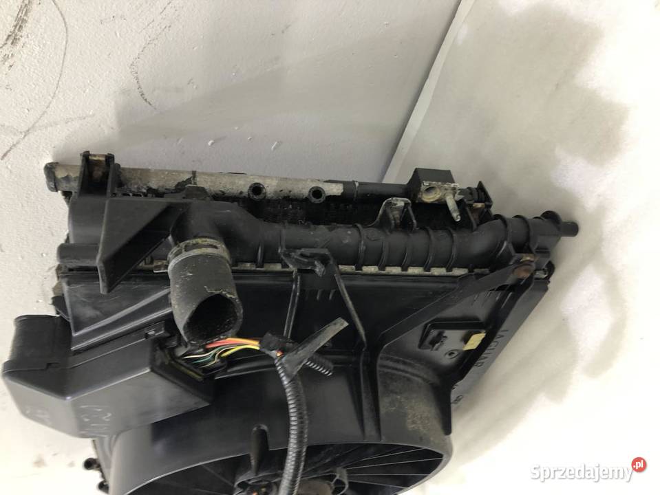 CHŁODNICA WENTYLATORY JAGUAR STYPE 30B V6 Chłodnie wody