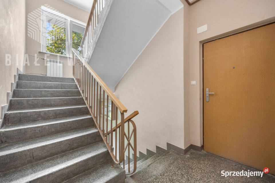 Do wynajęcia mieszkanie Warszawa Szybowcowa 50m2 blok mazowieckie