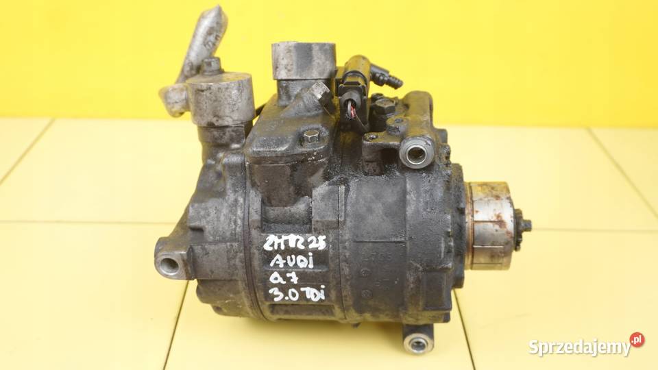 AUDI Q7 30 TDI 09r 232 BUG sprezarka Suków sprzedam