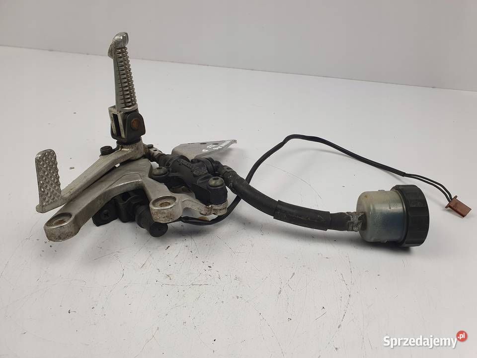 PRAWY PODNÓŻEK DŹWIGNIA HAMUCA Yamaha YZFR6 R6 Chełm