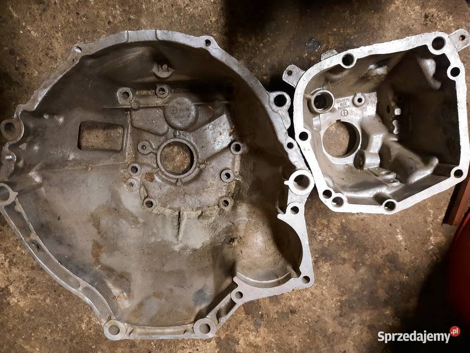 Nowa obudowa skrzyni fiat 125p Układ napędowy Gołdap