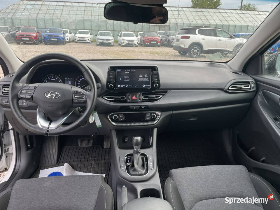 Hyundai i30 III 2017 biały Samochody osobowe dolnośląskie Komorniki