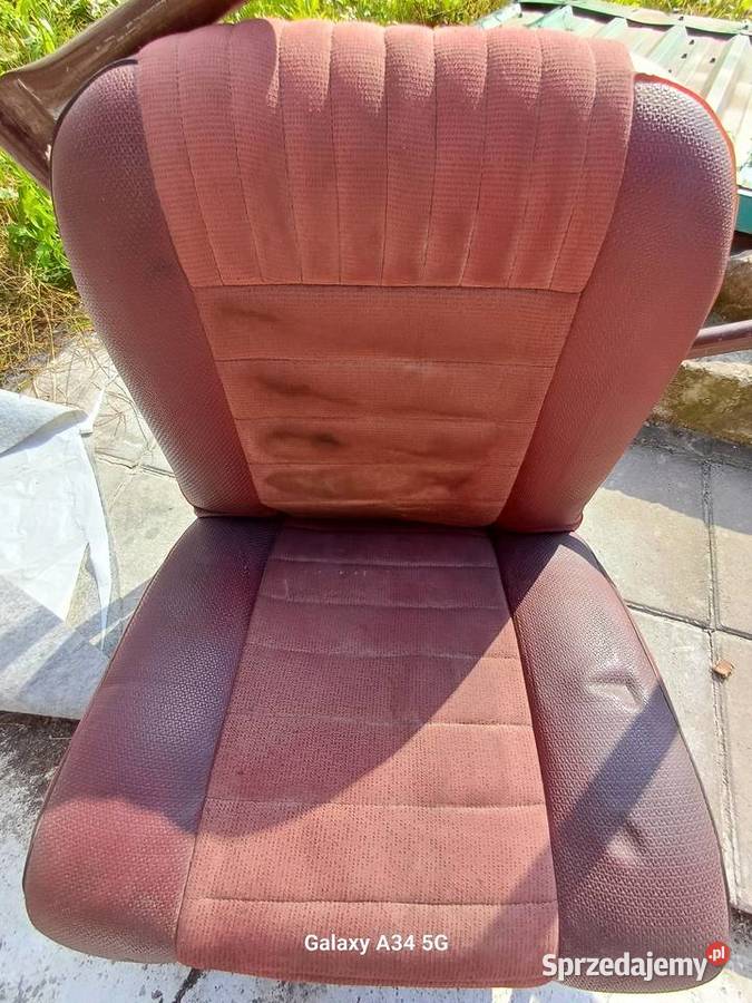 Komplet siedzeń z Syreny 105 LUX mazowieckie sprzedam