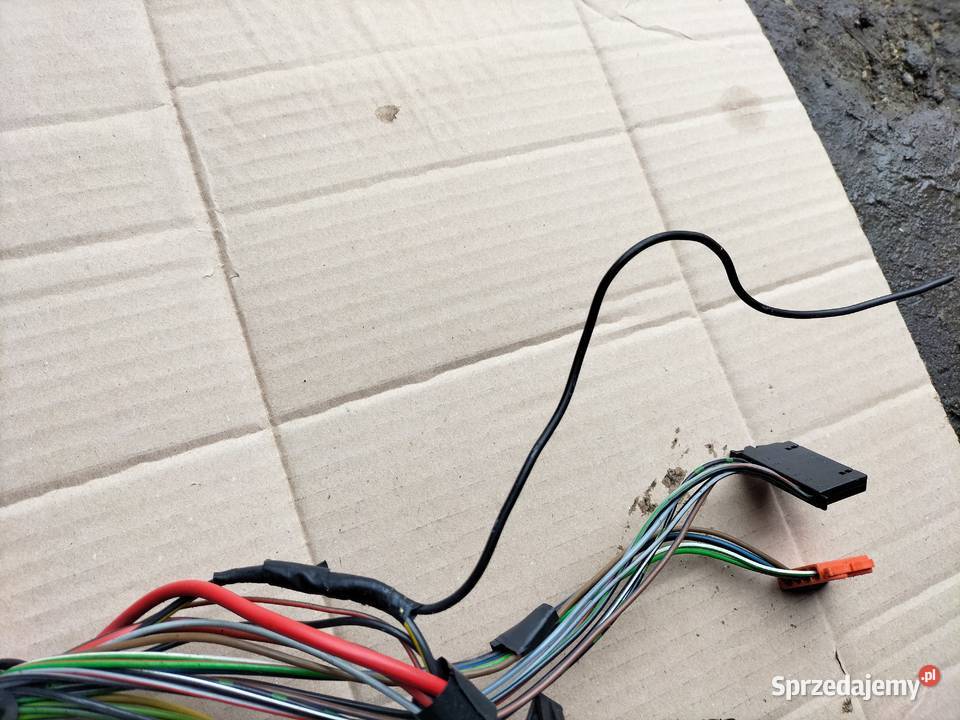 GOLF 2 JETTA 2 INSTALACJA KOSTKA WIĄZKA osobowe Kamień-Kolonia