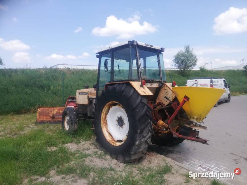 Traktor Renault 9514 pług śnieżny posypywarka pomorskie